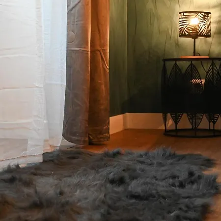 L'acacia #hyper-centre #marche Couvert Lägenhet Cognac