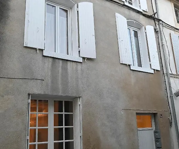 Apartamento L'acacia #hyper-centre #marche Couvert *